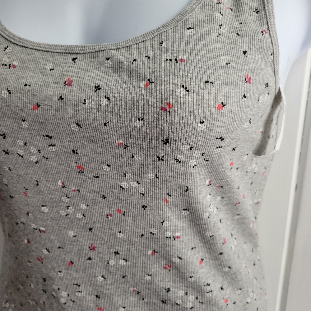 Gap Ribbed Tank - Picture 3 of 6